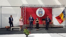 360d8cfd-a1e3-4b93-aaec-5fea409f5f80